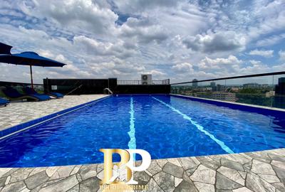 3 Bed Apartment with En Suite in Riverside - 4