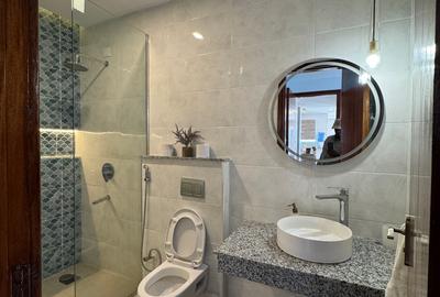 Serviced 2 Bed Apartment with En Suite in Westlands Area