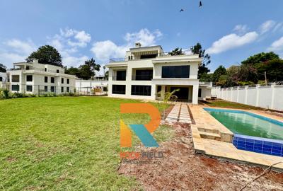 5 Bed Townhouse with En Suite in Loresho