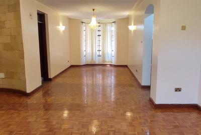 3 Bed Apartment with Swimming Pool in Kilimani