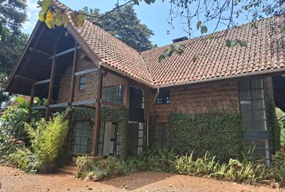 3 Bed House with En Suite at Nyari