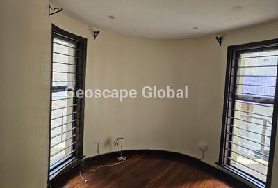 Furnished 2 Bed Apartment with En Suite in Gigiri - 3