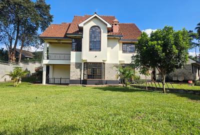 4 Bed House with En Suite in Runda