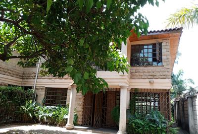 4 Bed Villa with En Suite in Runda