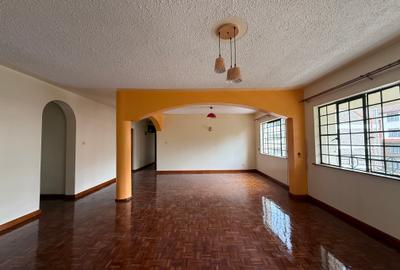 4 Bed Apartment with En Suite in Lavington