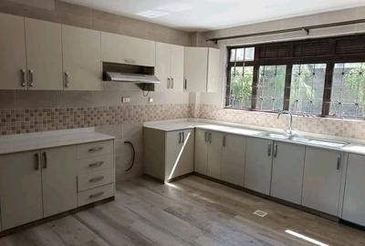 5 Bed Villa with En Suite at Runda - 4