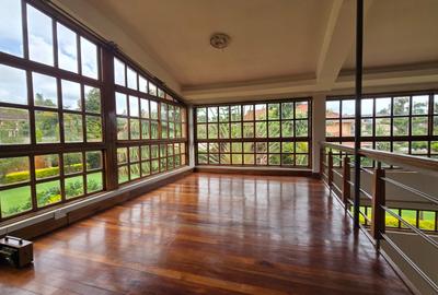 4 Bed House with En Suite in Runda - 4