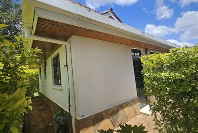 1 Bed House with En Suite in Runda - 2