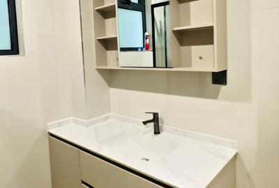 2 Bed House with En Suite in Westlands Area - 4
