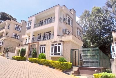 5 Bed Townhouse with En Suite at Njumbi Lane