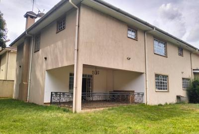 4 Bed Townhouse with En Suite in Lavington
