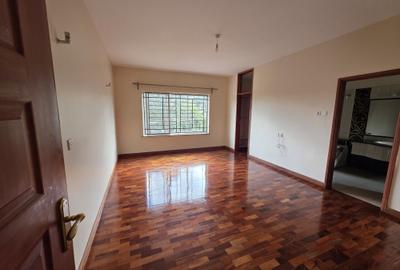 3 Bed Apartment with Staff Quarters in Westlands Area - 4