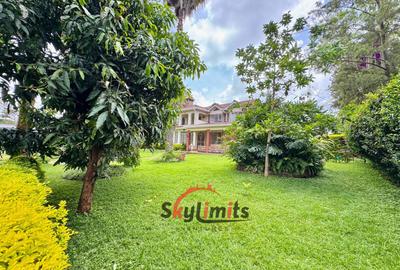 4 Bed House with En Suite in Gigiri