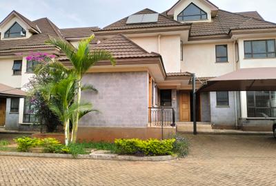 4 Bed Townhouse with En Suite in Runda