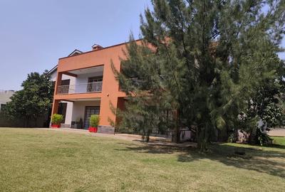 4 Bed House with Garden in Runda