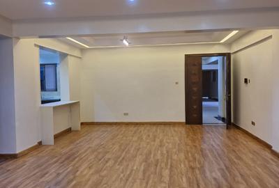 4 Bed Apartment with En Suite in Kilimani