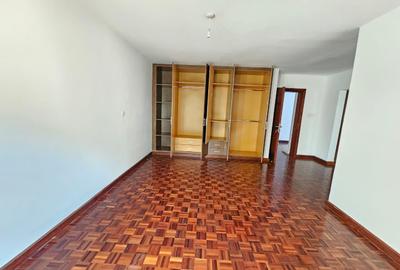 4 Bed Townhouse with En Suite in Lavington