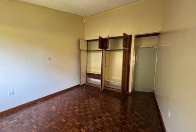 3 Bed Townhouse with En Suite at Kilimani - 4