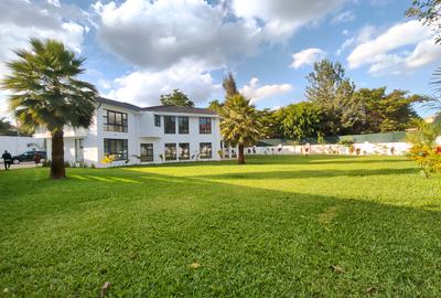 5 Bed House with En Suite at Runda