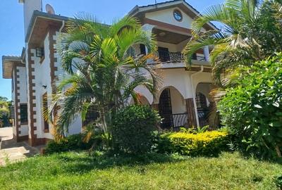 5 Bed House with En Suite in Gigiri - 3