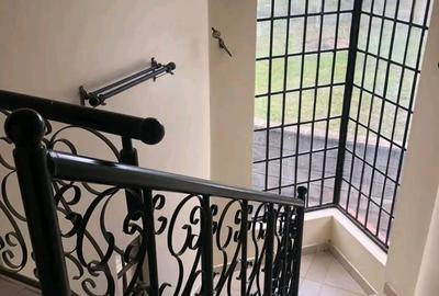 4 Bed House with En Suite at Syokimau