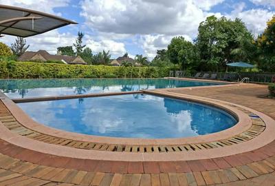 5 Bed House with En Suite in Runda - 3