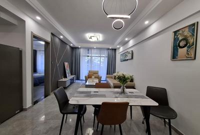 2 Bed Apartment with En Suite in Lavington