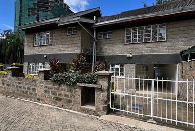 4 Bed Townhouse with En Suite at Kilimani - 2