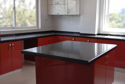 3 Bed Apartment with En Suite at Off Raphta Road - 4