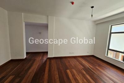 4 Bed Townhouse with En Suite in Rosslyn