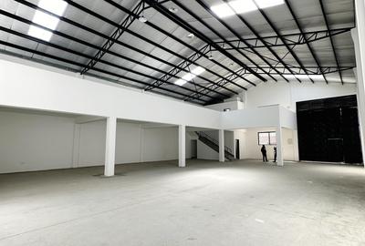 6,000 ft² Warehouse with Service Charge Included at Mombasa Road