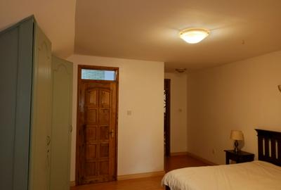 3 Bed Apartment with En Suite at Brookside