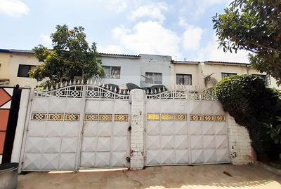 4 Bed House with En Suite in Langata