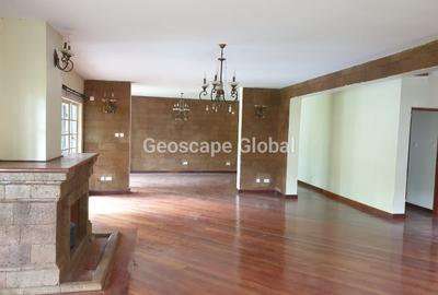 5 Bed House with En Suite in Rosslyn