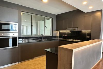 3 Bed Apartment at Brookside Drive - 3