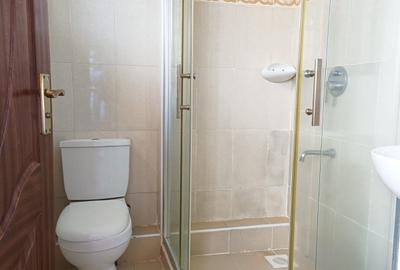 4 Bed House with En Suite in Kiambu Road