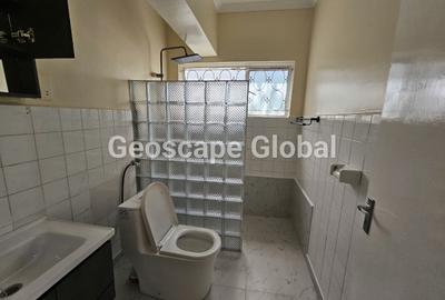 4 Bed House with En Suite in Gigiri - 4