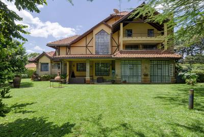 5 Bed House with Swimming Pool in Karen