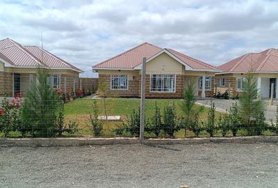 3 Bed House with En Suite at Acacia