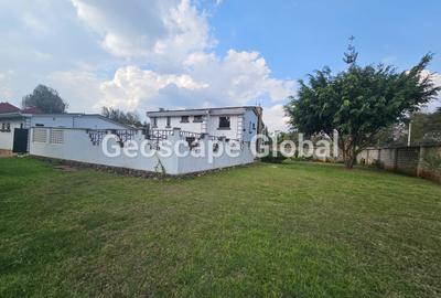 5 Bed House with En Suite in Runda - 4