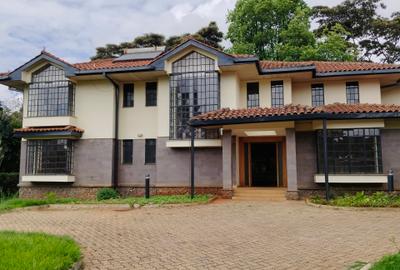 4 Bed Townhouse with En Suite in Karen