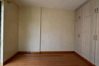 Serviced 3 Bed Apartment with En Suite at Kileleshwa