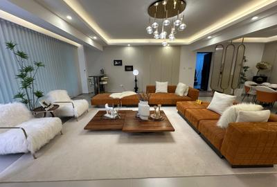 5 Bed Apartment with En Suite at Kilimani