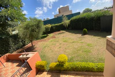 5 Bed Townhouse with En Suite in Nyari - 2