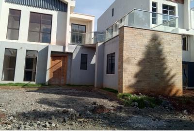 4 Bed Villa with En Suite at Kiambu