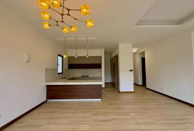 2 Bed Apartment with En Suite at Rosslyn - 4
