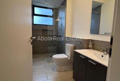 4 Bed Apartment with En Suite in Riverside - 3