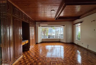 4 Bed Townhouse with En Suite in Kilimani - 4