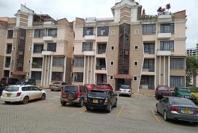 2 Bed Apartment with En Suite at Riverside Drive