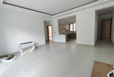 2 Bed Apartment with En Suite at Brookside Drive - 2